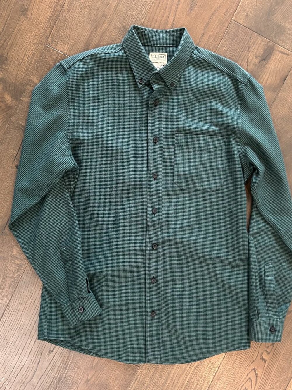 L.L. Bean Flannel Shirt Mens Green Plaid Long Sleeve Button Up Top Medium Tall